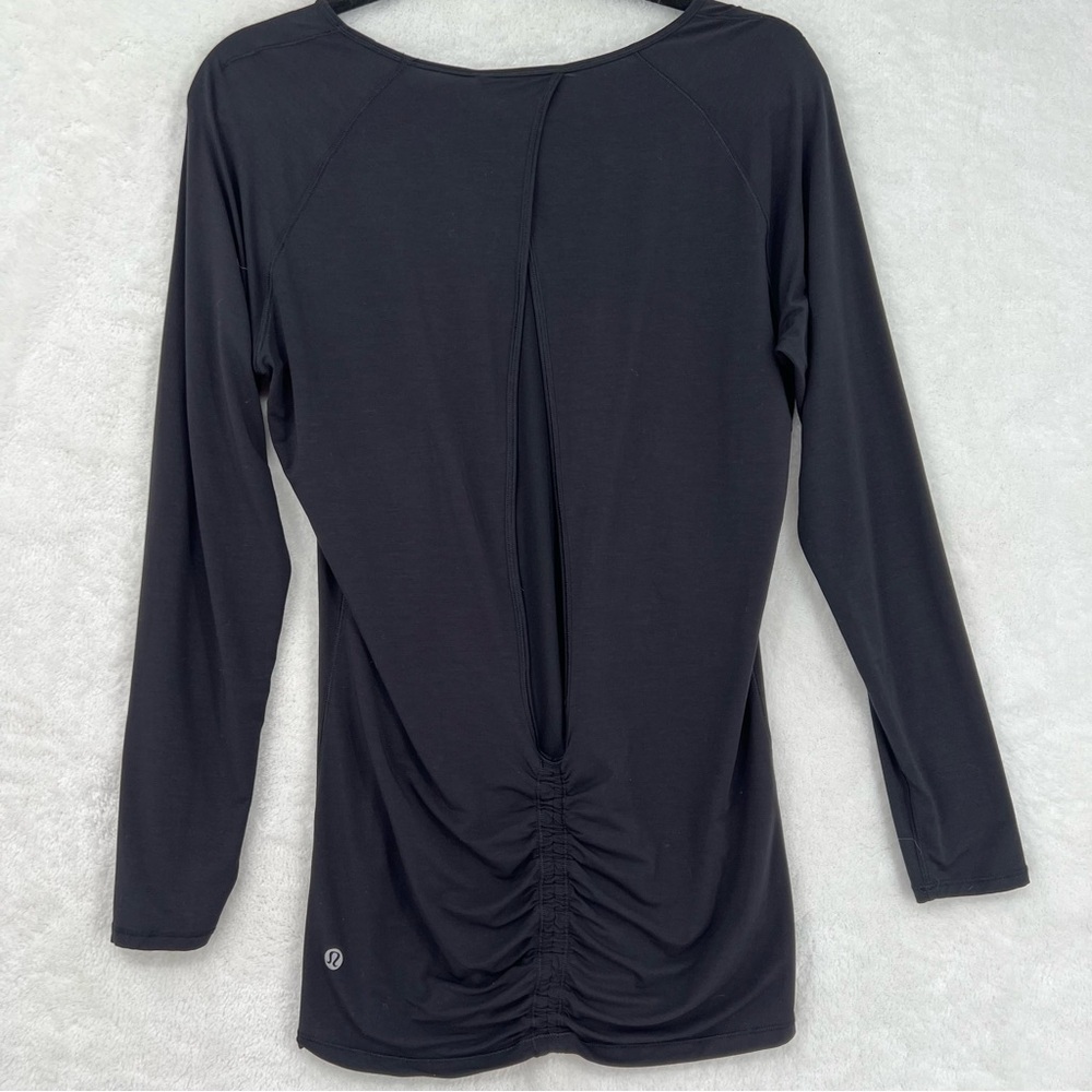 Lululemon Deep Stretch Long Sleeve Cinch MicroModal top Black Women Med 6/8 - Picture 2 of 11